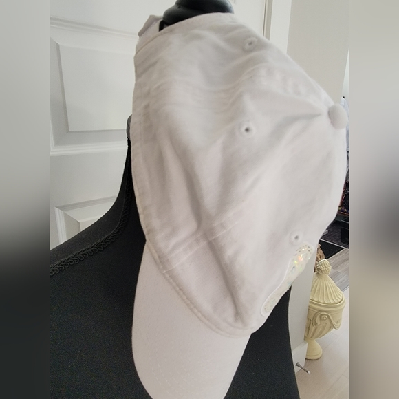 Converse hat - Picture 2 of 5